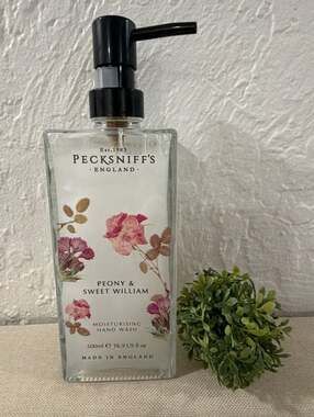Pecksniff's England Peony & Sweet William Hand Wash 16.9 fl oz Glass Bottle